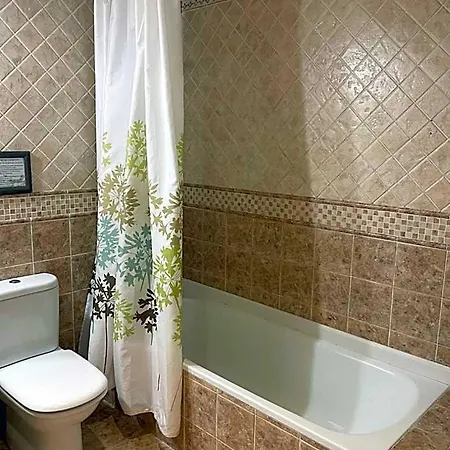 Kaia Hotel 2*